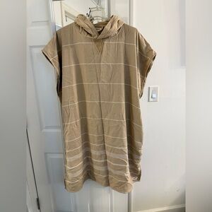 Sandcloud 100% Turkish Cotton hooded poncho beach coverup towel